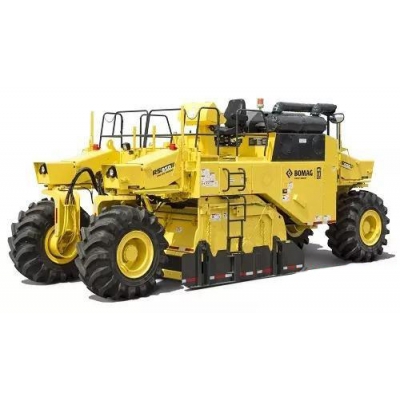 世界最大型路面冷再生机/路拌机—RS950B