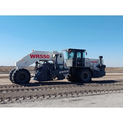 爱体育官方网站设备在吉林中交三公局松通高速